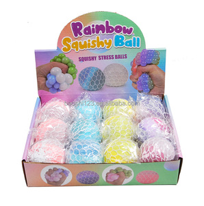 Pelota Antiestrés de 6cm, Arcoíris, Cambia de Color, de Harina, TPR, Suave, para Niños y Adultos - Product Image 3