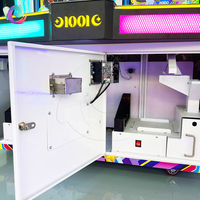 Machine d'arcade à pièces de monnaie de 32 pouces, double écran, 2 joueurs, jeu de chance et de compétences, prix d'usine garanti
