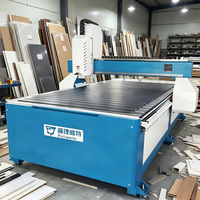 Machine de fraisage CNC 3 axes 1325 avec table à vide pour la découpe, le fraisage, le perçage, la gravure en relief et le traitement des métaux tendres (MDF, contreplaqué, acrylique)