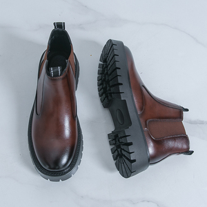 128 Derniers modèles de chaussures d'hiver pour hommes en dropshipping, bottes <span class=keywords><strong>Chelsea</strong></span> en cuir à <span class=keywords><strong>semelle</strong></span> épaisse, bottes à la cheville marron - Product Image 4