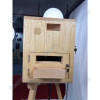 Cabina de Fotos Todo en Uno con Flash, Pantalla Táctil de 15.6 Pulgadas, Impresión Instantánea, Trípode, Estuche de Transporte y Ventiladores Dobles para Alquiler en Eventos