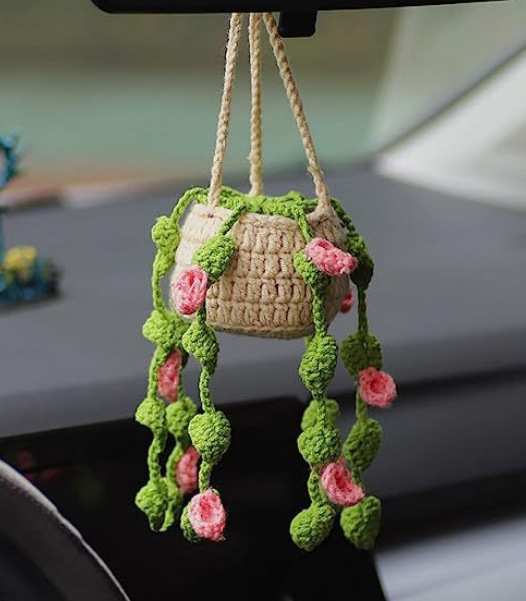 Beige basket + pink petal slices