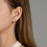 Boucles d'oreilles clous en argent sterling 925 plaqué or, motif étoile de mer tendance avec zircon cubique, pour femme