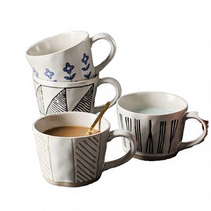 Mug en céramique de grès peint à la main à motifs géométriques, minimaliste, personnalisé, style poterie fossile, compatible micro-ondes et lave-vaisselle, pour les fêtes - Product Image 2