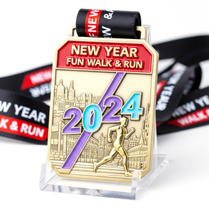 Medaglia Ottagonale Lucida in Lega di Zinco con Smalto Morbido, Decorazione Runner Skyline Urbano, con Nastro in Raso Nero per Ricordo di Eventi Sportivi e Festivi - Product Image 1