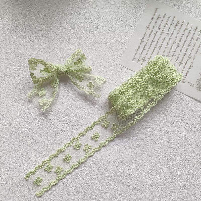 สีเขียวอ่อน