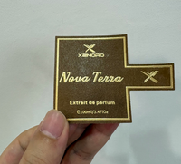 Étiquette personnalisée avec logo en relief, étiquette en feuille d'or, autocollants de marque pour parfums haut de gamme, conçus pour les autocollants personnalisés