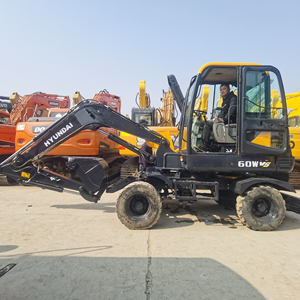 Hyundai R60WVS d'occasion 6 tonnes avec composants PLC principaux intactes : moteur, boîte de vitesses, pompe à engrenages, roulement - Product Image 6