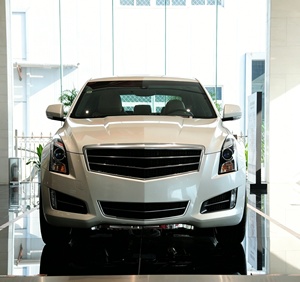 Auto Usado Cadillac ATS 28T 2014 con Asientos de Cuero Confortables y Gran Capacidad - Product Image 4