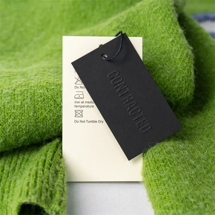 Cartellino del prezzo personalizzato cartone di carta riciclata etichetta personalizzata appendiabiti altalena per i vestiti