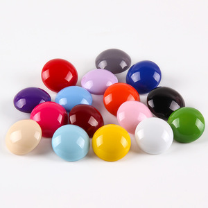 Nút may mặc đầy màu sắc tùy chỉnh in hình chữ nhật nhựa thân thiện với môi nấm hình dạng cho quần áo - Product Image 4