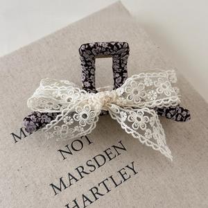 Pince à cheveux coréenne en dentelle pour femme, élégante, en tissu, avec nœud croisé en plastique, type pince requin - Product Image 6