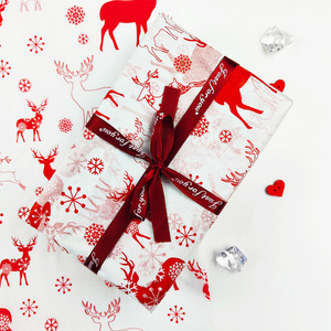 Papel de Regalo Navideño Personalizado Antigrasa de 17 g/m² con Diseño de Reno Rojo, Papel Kraft Ligero para Regalos Navideños - Product Image 1