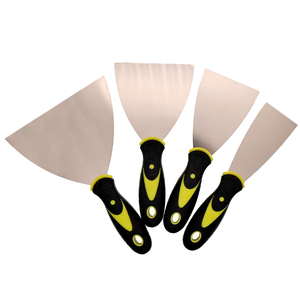 Lot de 4 spatules de <span class=keywords><strong>peintre</strong></span> en acier inoxydable avec manche en plastique et caoutchouc, idéales pour racler, remplir et mélanger sur les plaques de plâtre - Product Image 1
