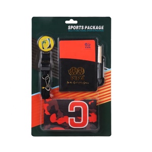Kit d'<span class=keywords><strong>arbitre</strong></span> <span class=keywords><strong>de</strong></span> football, ensemble d'<span class=keywords><strong>accessoires</strong></span> d'<span class=keywords><strong>arbitre</strong></span> comprenant brassard <span class=keywords><strong>de</strong></span> capitaine, sifflet d'<span class=keywords><strong>arbitre</strong></span>, pièce <span class=keywords><strong>de</strong></span> monnaie <span class=keywords><strong>de</strong></span> tirage au sort, cartes rouges et jaunes - Product Image 2