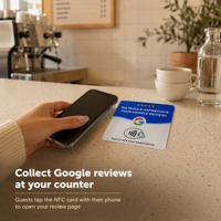 Cartes NFC Google Reviews en gros à bas prix, 10x10cm, programmables, avec adhésif puissant pour booster votre entreprise