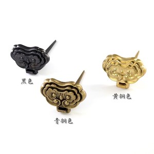 ขายึดผนังทองเหลืองแท้สไตล์โบราณลายรุยอี้ สำหรับติดตั้งภาพวาด - Product Image 2