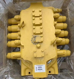 Детали экскаватора Komatsu PC800-8R PC850-8 гидравлический регулирующий клапан 709-14-94200 709-15-94200 главный регулирующий клапан направления - Product Image 1