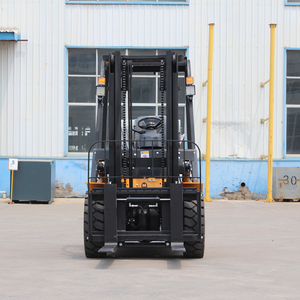 Chariot élévateur diesel industriel CE EPA de haute qualité, à chargement latéral, hauteur de levage 6000 mm, pour entrepôt, 2 tonnes, mât pneumatique à 3 sections - Product Image 3