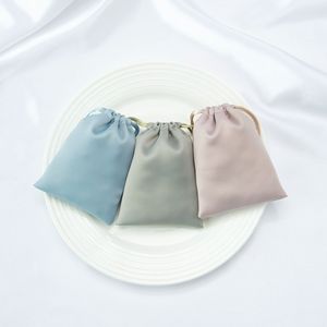 ถุงผ้ารูดเชือกใส่ของขวัญ/เครื่องประดับ ป้องกันฝุ่น สะดวกสบาย ขายดี พร้อมโลโก้สั่งทำได้ - Product Image 5