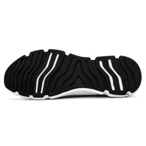 Venta al por mayor <span class=keywords><strong>Flying</strong></span> Weaving <span class=keywords><strong>Dick</strong></span> Sole zapatillas antideslizantes de moda cómodos zapatos casuales transpirables para invierno primavera Running - Product Image 5