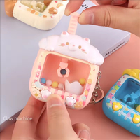 Gantungan Kunci Mesin Cakar Kartun Lucu Mini Mainan Interaktif Gantungan Tas Aksesoris Kreatif Menyenangkan untuk Anak-anak Dewasa Hadiah