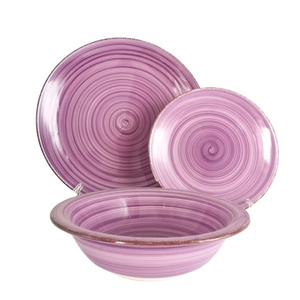 <span class=keywords><strong>Vaisselle</strong></span> <span class=keywords><strong>jaune</strong></span> 18 pièces Service de table pour l'Italie Chine nordique Céramique de luxe Assiette royale rustique Vente en gros <span class=keywords><strong>Vaisselle</strong></span> en porcelaine - Product Image 6