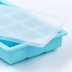 Moule à glace en silicone réutilisable en gros, haute flexibilité, démoulage facile, sans BPA, qualité alimentaire, grande capacité, compatible congélateur, pour cuisine - Product Image 4