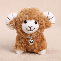En gros, Porte-clés pendentif mignon en peluche agneau avec collier de perles, OEM, super doux, mascotte mouton, jouet en peluche pour cadeau