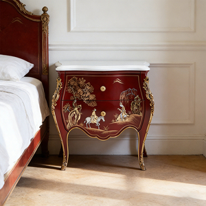 Meuble de chevet minimaliste de style néoclassique français de luxe avec plateau en marbre et finition rouge peinte à la main pour la maison et la villa - Product Image 1