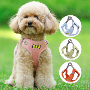 Arnés Ultra Suave para Perro con Ajuste de 4 Puntos, Conjunto de Arnés y Chaleco para Mascotas, Cómodo y Moderno para Paseos Diarios, Accesorios para Mascotas - Product Image 1