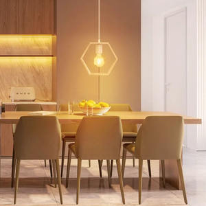 Lampada a sospensione in legno E27, design moderno, ideale per illuminare e decorare spazi interni con stile. - Product Image 2