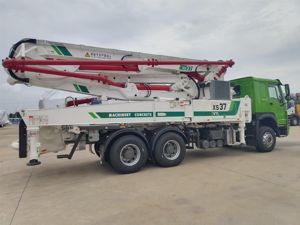 Bomba de Concreto Schwing HB62VH, Bomba de Concreto Montada en Camión Eficiente de 62 m, Bomba de Concreto de Alta Capacidad en Venta - Product Image 2