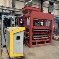 Machine de production de blocs hydrauliques 5-15 pour pavés et briques en béton