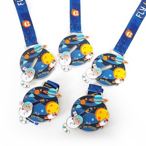 Medaglia Novità a Forma Irregolare di Animale dello Zoo, Design 'Un Giorno allo Zoo', Personaggio Cartoon in Smalto con Cordino Colorato per Bambini, per Fun Run - Product Image 5