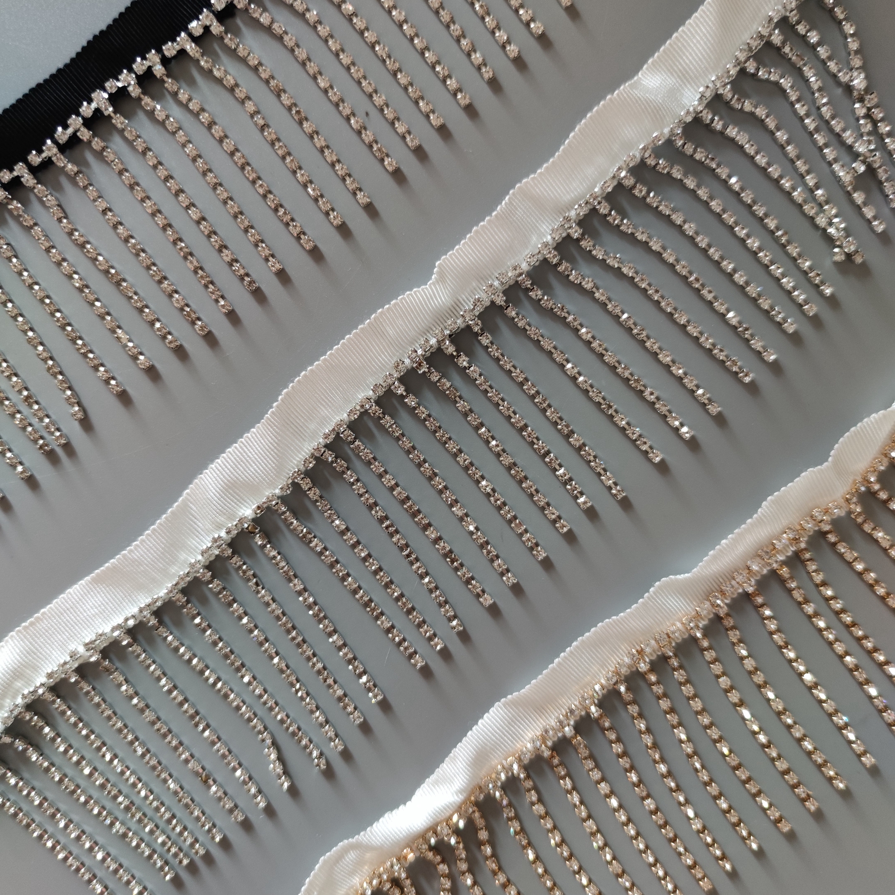 Декоративная бахрома для одежды со стразами, 5 см