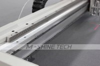 MS1640 Automatische Industriële M-shine CNC Stof Rechtmes Snijmachine voor Textiel, Kleding en Leer