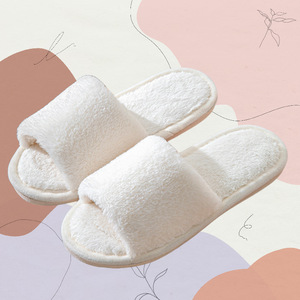 Factory Direct High-End Indoor for <strong>Slippers</strong> for Men Women Breathable Furry Design Customizable Small Order Delivery for Winter - Product Image 2
