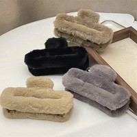 Yi sucre hiver chaud grande pince à cheveux pince à cheveux élégante en peluche requin pince à cheveux pour cheveux épais femmes