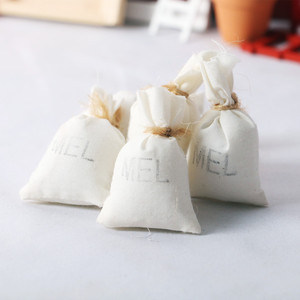 Sac en tissu miniature pour maison de poupée, scène de jeu alimentaire miniature de Noël, accessoires pour poupée figurine Ob11 - Product Image 3