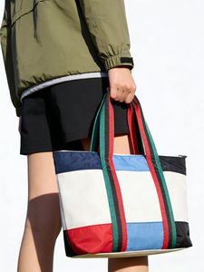 <span class=keywords><strong>Borsa</strong></span> Tote in Nylon a Blocchi di Colore di Grande Capacità per Campeggio, Pendolarismo Quotidiano, Sport e Uso Casual Femminile - Product Image 3