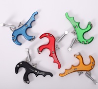 Offre Spéciale Stable Tir À L'arc Accessoires réglable de poche 3 doigt pouce libération pour la chasse tir à l'arc arc
