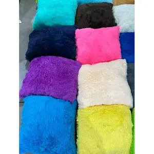 Coussin carré en peluche Carla Depot 50 cm x 50 cm, extra doux, décoratif, lot de 10, couleur unie, sans motif - Product Image 3