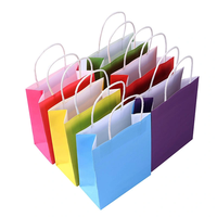 Sac à fond carré personnalisé en plusieurs couleurs, sac en papier kraft biodégradable fait à la main