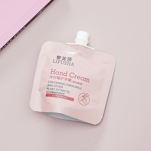 Más vendidos orgánicos cuatro colores y olores Anti envejecimiento blanqueamiento crema de manos Mini crema de manos conjunto de regalo para mujeres - Product Image 5