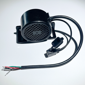 12/24V xe tải MP3 lập trình loa, tùy chỉnh tin nhắn sao lưu báo động của người sử dụng thông qua cổng USB - Product Image 4