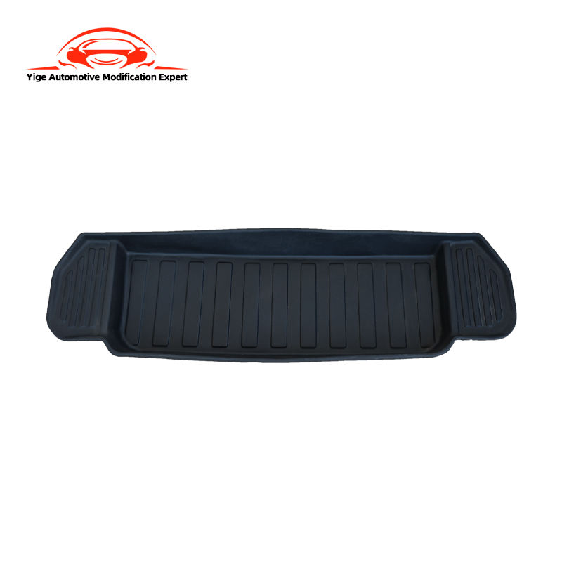 Alfombrilla delantera del maletero