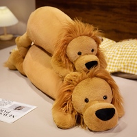 Coussin long en forme de lion, peluche douce et moelleuse, jouet en peluche animal en forme de lion, coussin à câliner, oreiller de sommeil pour la chambre et la décoration intérieure
