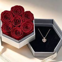 Rose éternelle P-2 dans une boîte à bijoux roses conservées durent plus d'un an véritable rose avec collier en forme de coeur pour elle