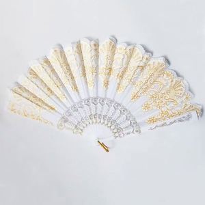 Éventail pliant en bambou écologique personnalisable avec motif sculpté et peint, décoration d'intérieur, cadeau d'affaires, souvenir artisanal - Product Image 4